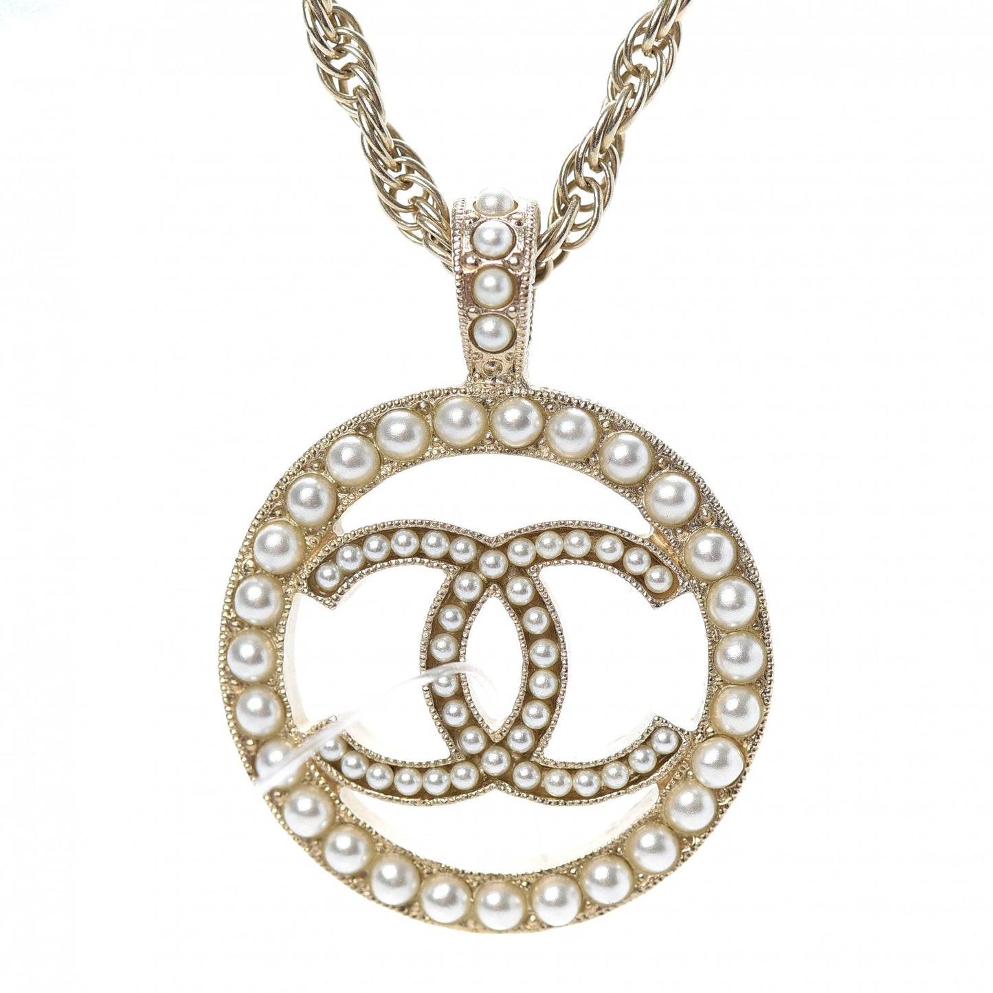 Pearl CC Round Pendant Necklace Gold