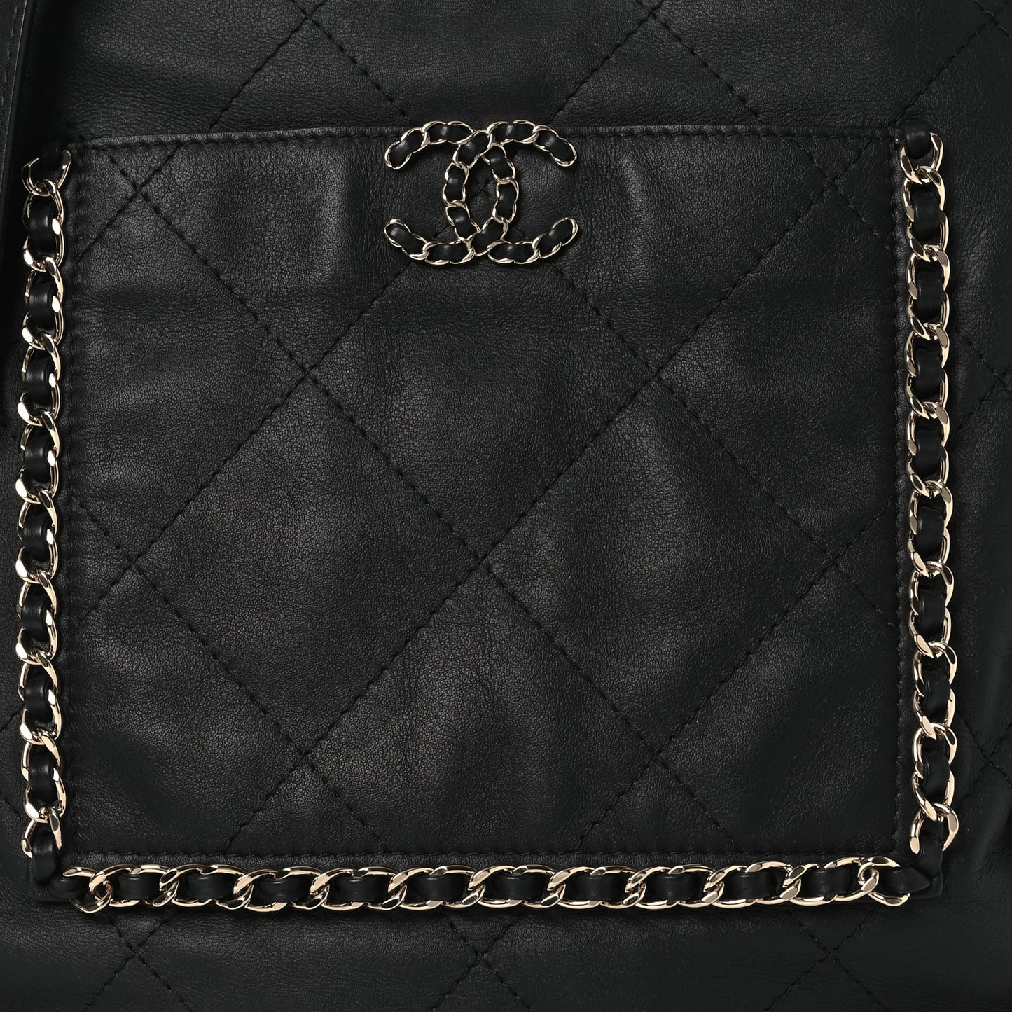 Calfskin Quilted Chain Flat Tote Black