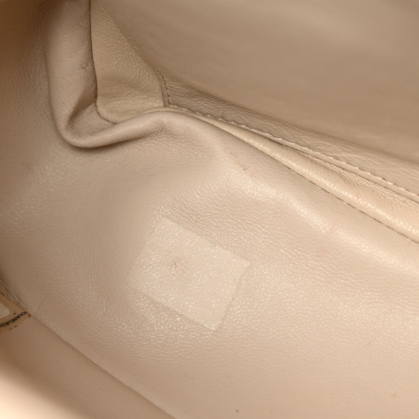 Caviar Jumbo Single Flap Light Beige