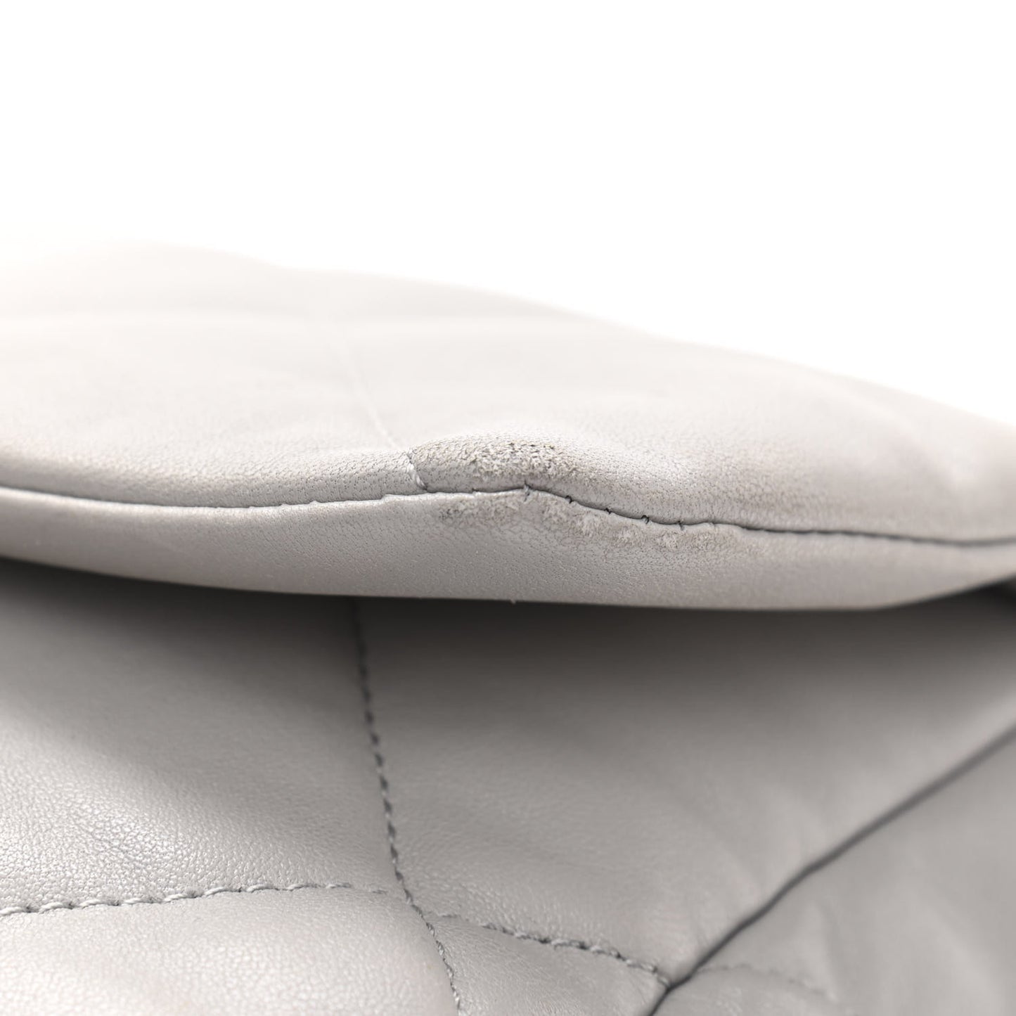 Lambskin Quilted Medium Chanel 19 Flap Grey
