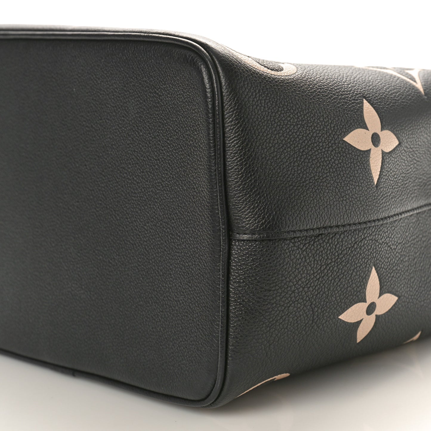 Empreinte Monogram Giant Neonoe MM Black Beige