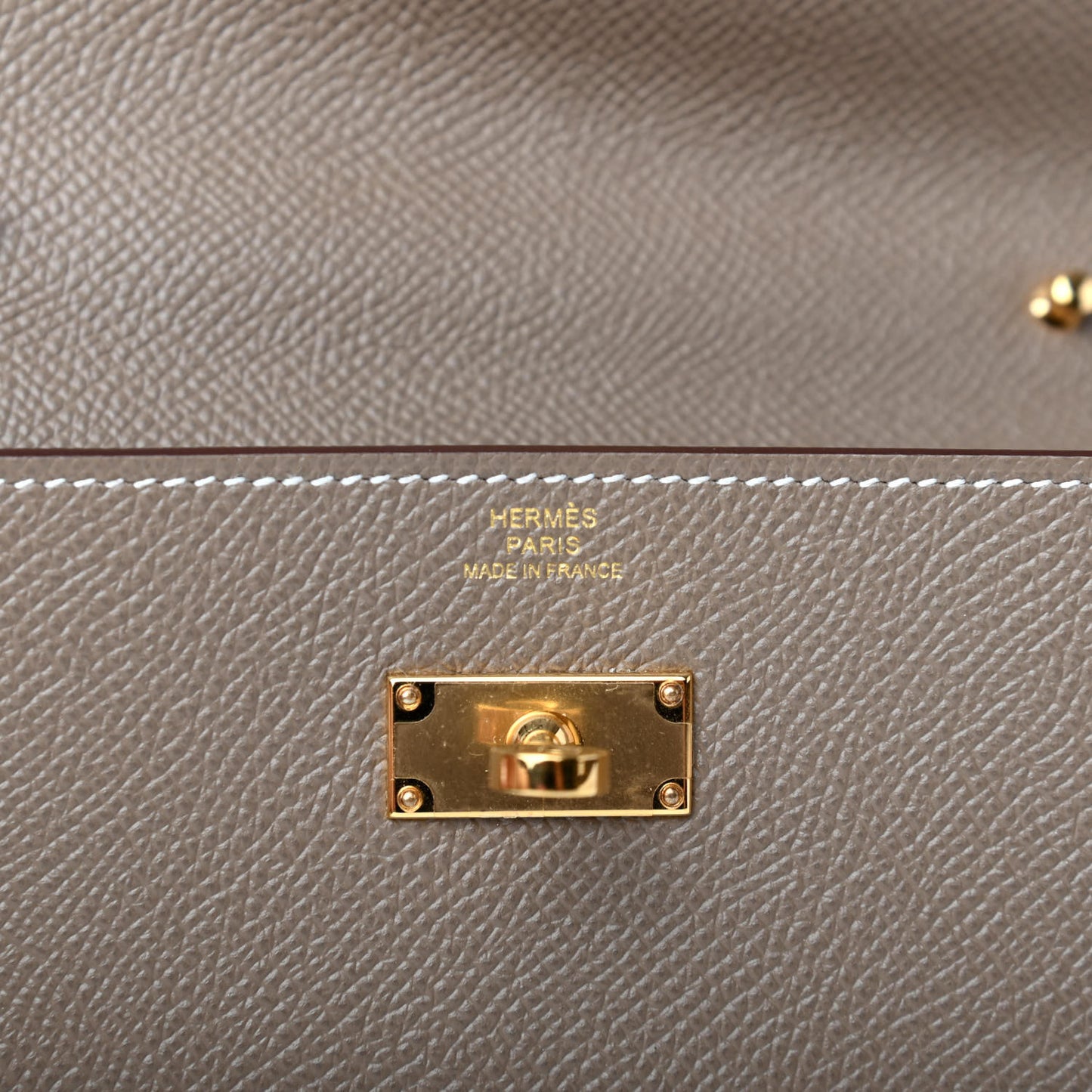 Epsom Kelly Wallet To Go Etoupe