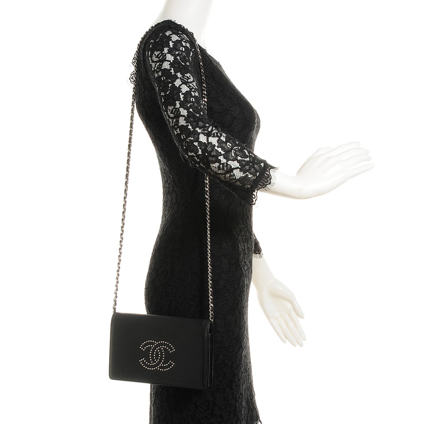 Lambskin Studded CC Wallet On Chain WOC Black