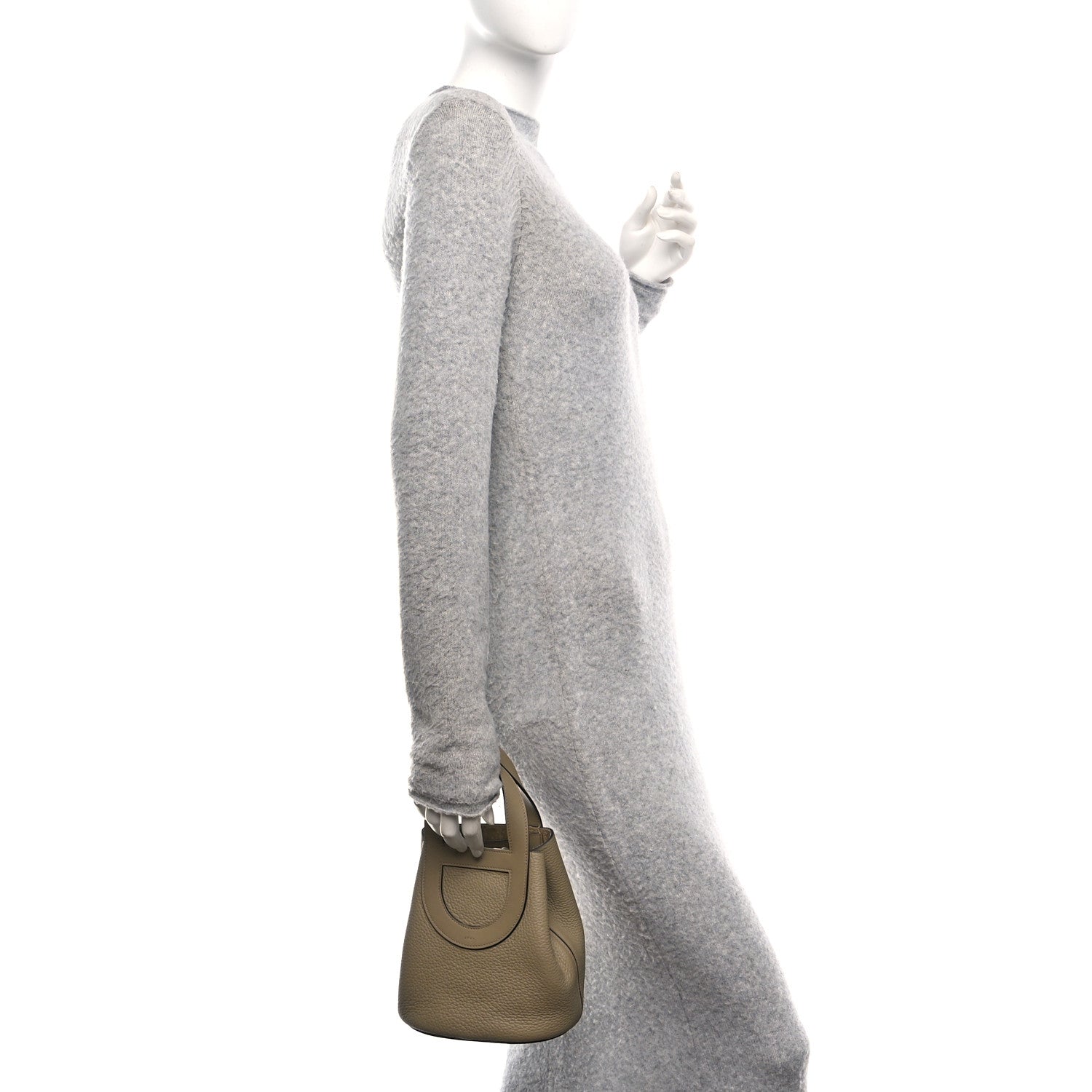 Hermes Taurillon Clemence Swift In-The-Loop 18 Bag Beige Marfa 2 of 11