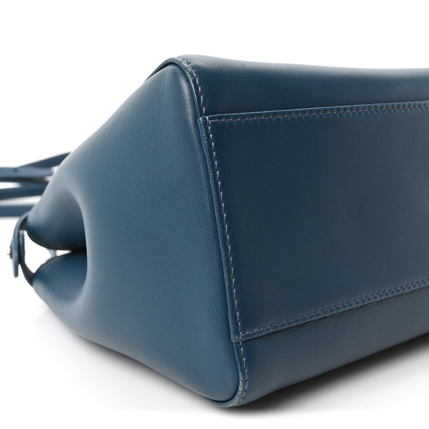 Nappa Mini Peekaboo Iconic Satchel Pavone