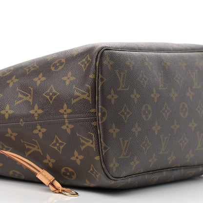 Louis Vuitton Monogram Neverfull MM 8 of 17