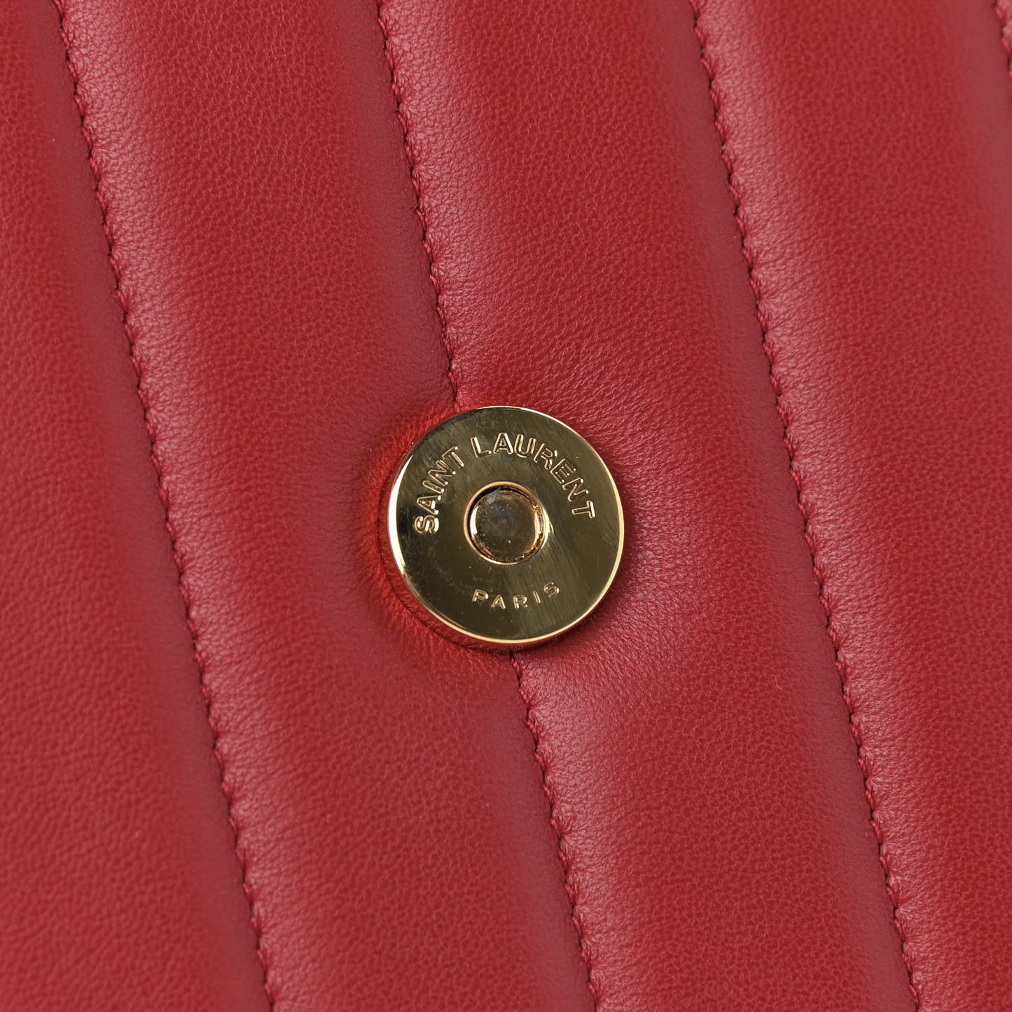 Lambskin Matelasse Monogram Vicky Chain Wallet Rouge Eros