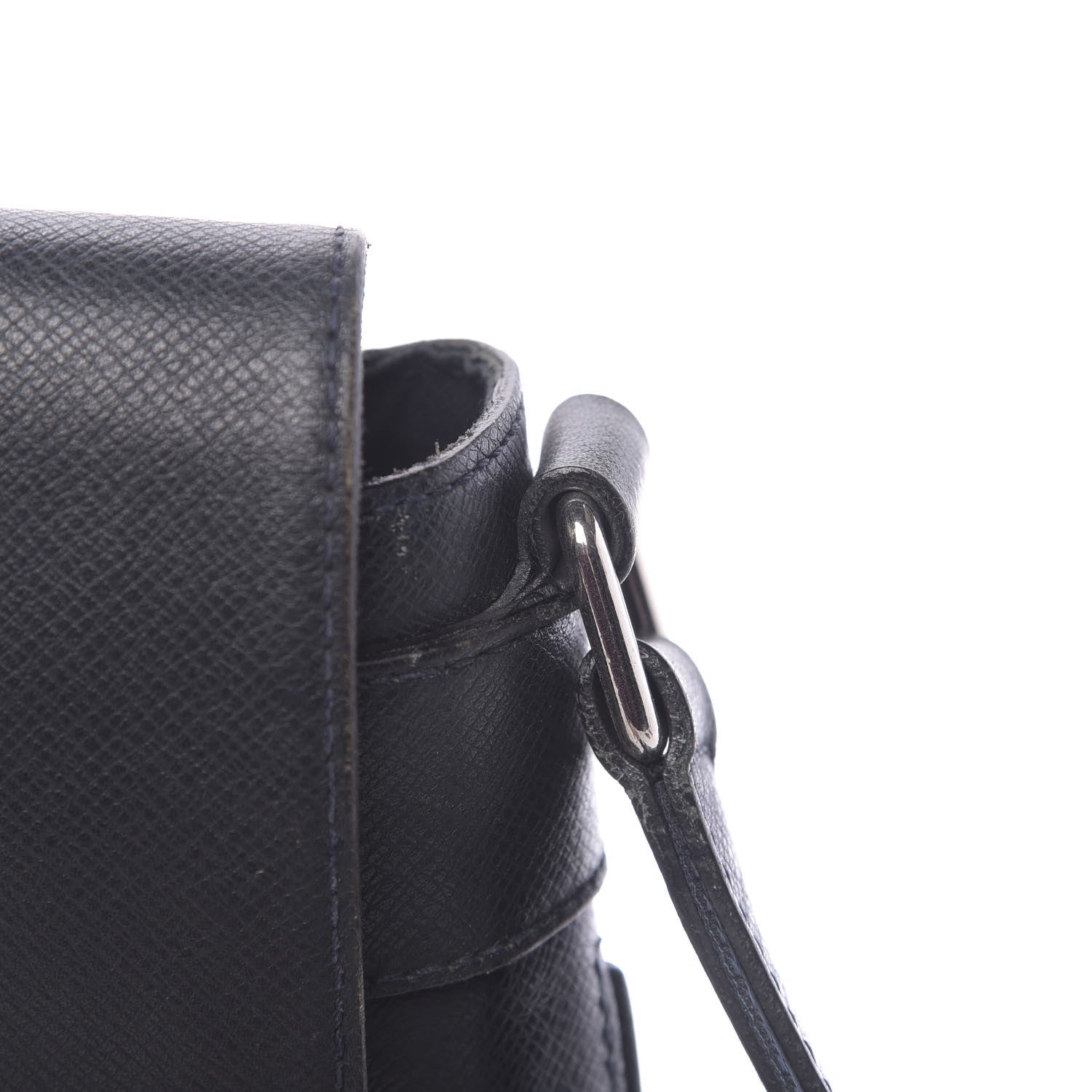 Louis Vuitton Taiga Roman MM Messenger Boreal 17 of 18