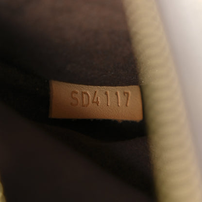Louis Vuitton Monogram Pochette Metis 7 of 11