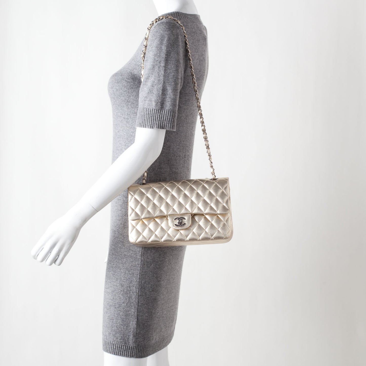 Lambskin Medium Double Flap Gold
