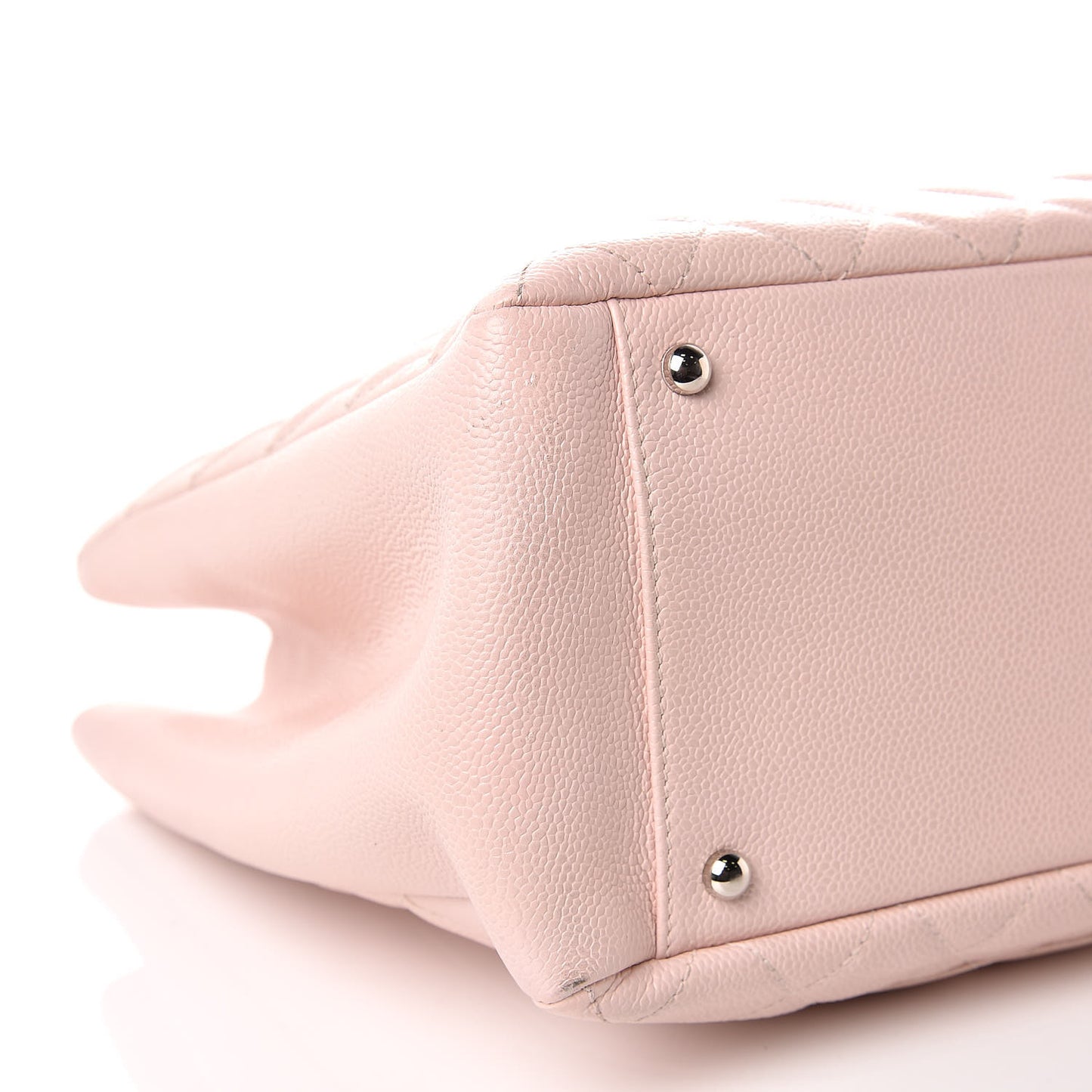 Caviar XL Grand Shopping Tote GST Light Pink