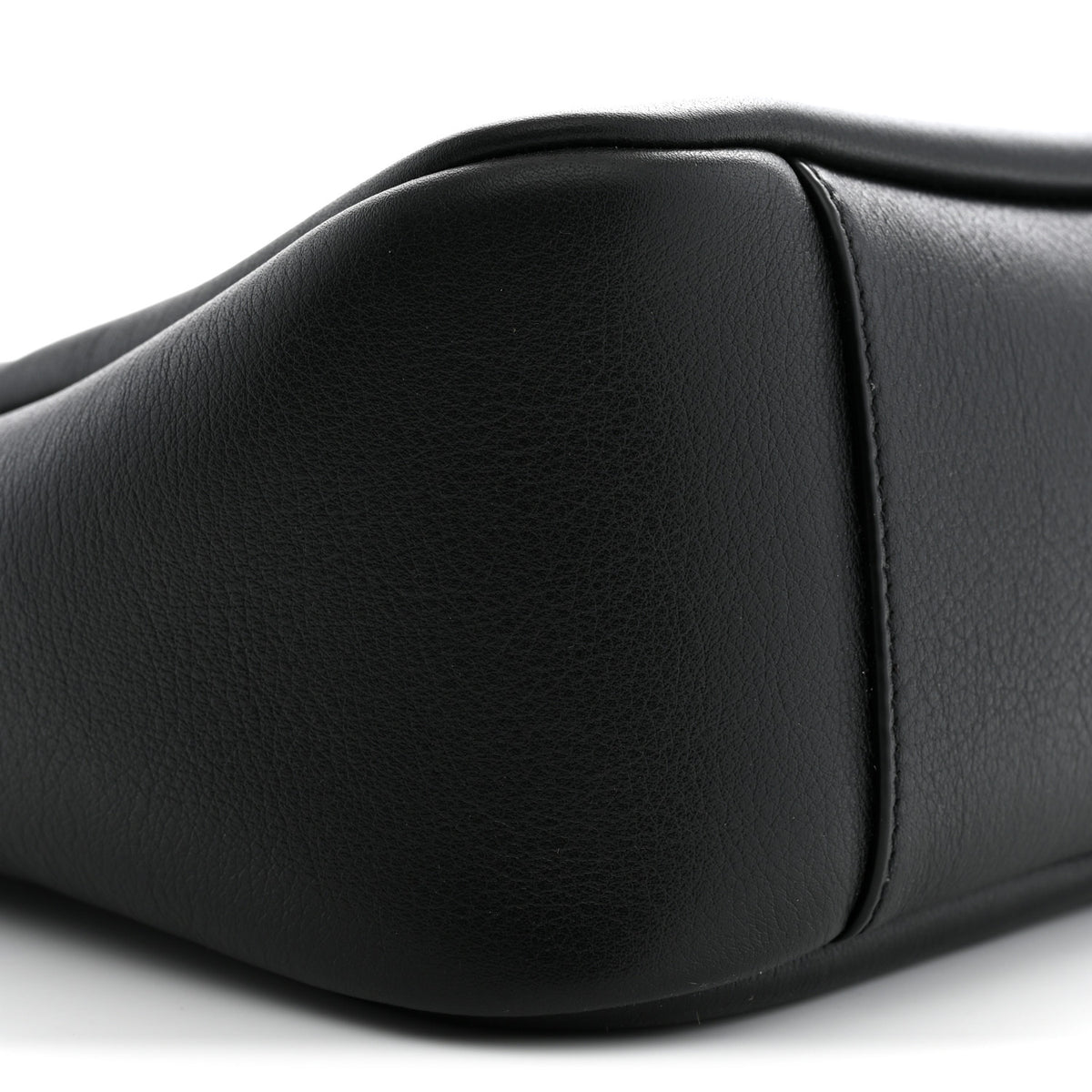 Smooth Calfskin Small Le 5 A 7 Soft Hobo Black