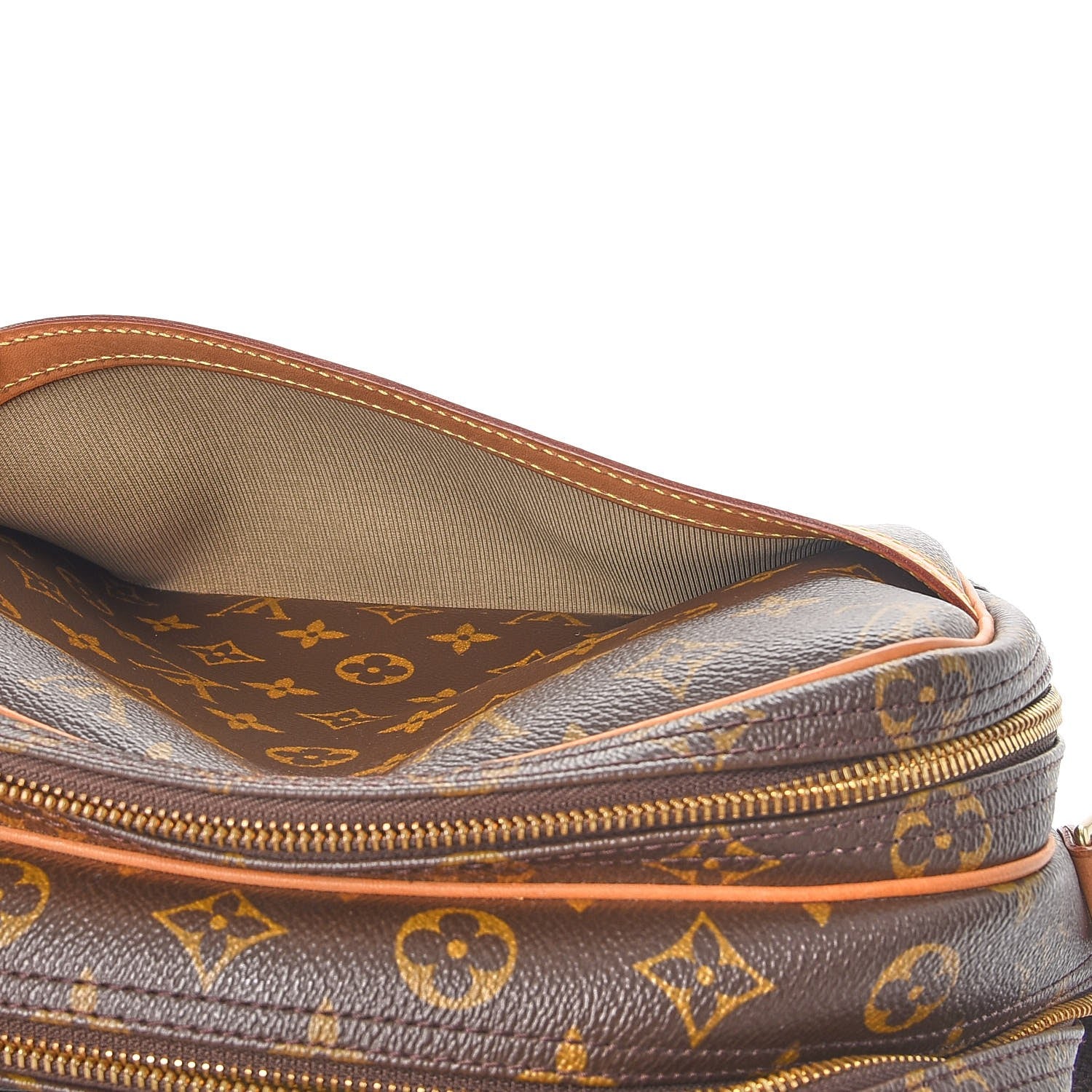 Louis Vuitton Monogram Reporter PM 8 of 12