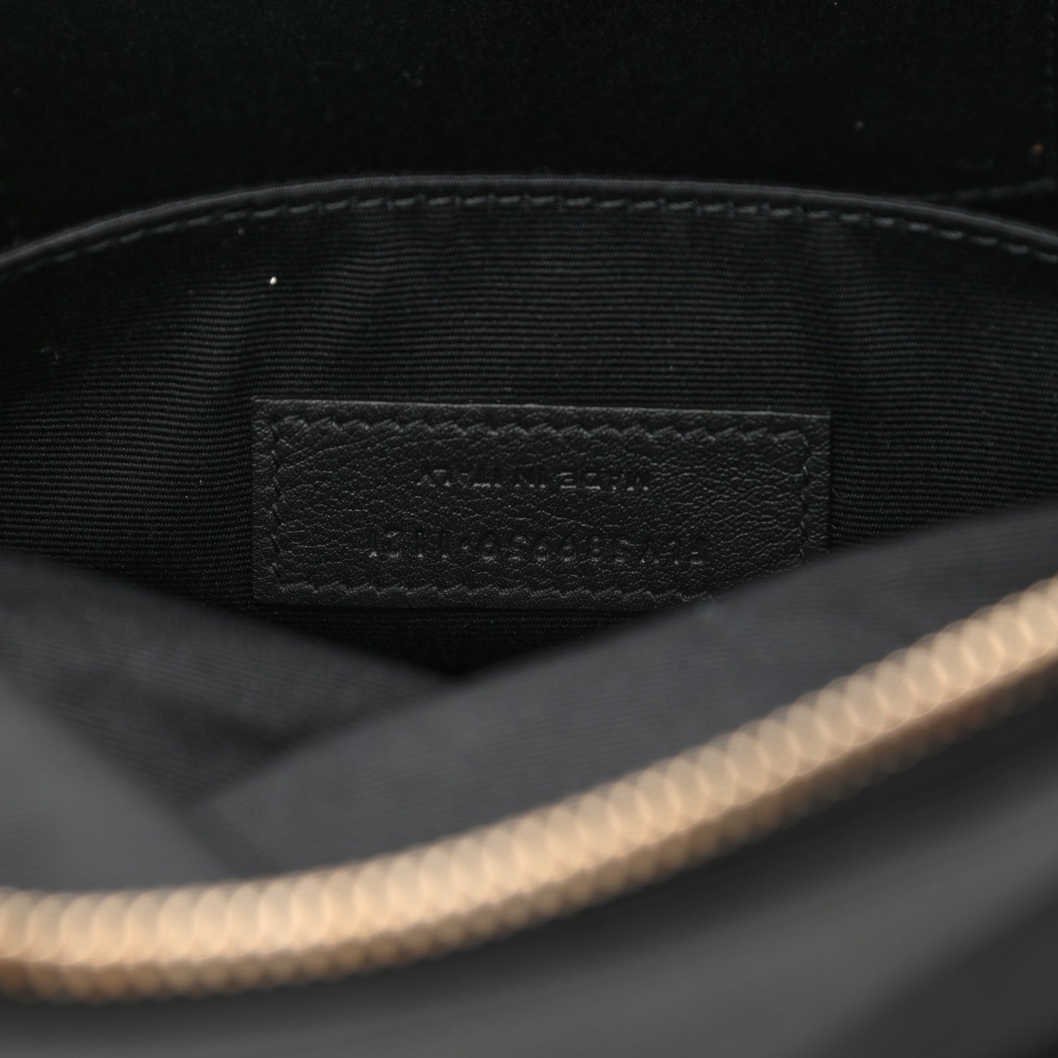 Saint Laurent Grain De Poudre Monogram Belt Bag Black 7 of 11