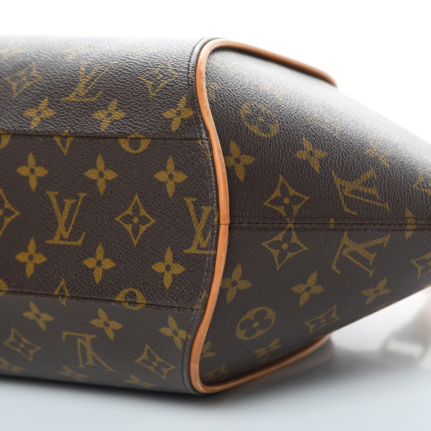 Louis Vuitton Monogram Ellipse MM 10 of 18