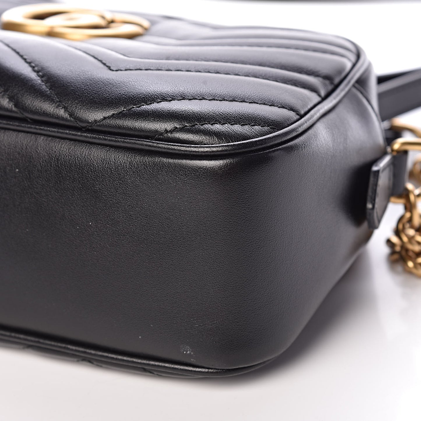 Calfskin Matelasse Small GG Marmont Chain Shoulder Bag Black