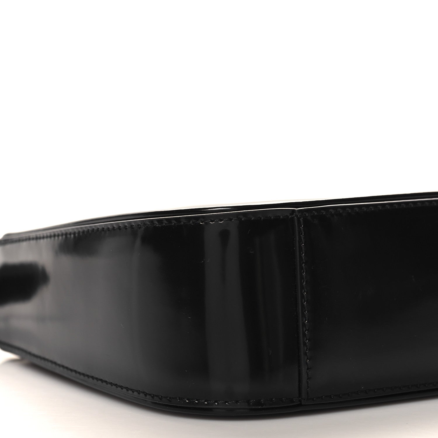 Saint Laurent Patent Le 5 A 7 Monochrome Hobo Black 9 of 10