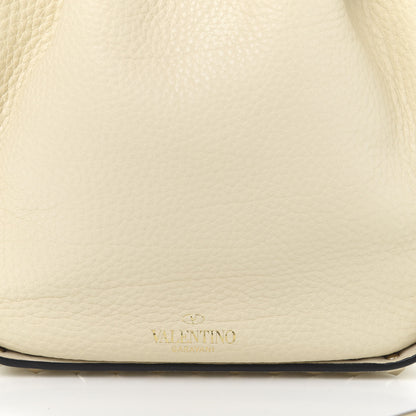 Valentino Garavani Grained Calfskin Rockstud Bucket Bag Light Ivory 11 of 12