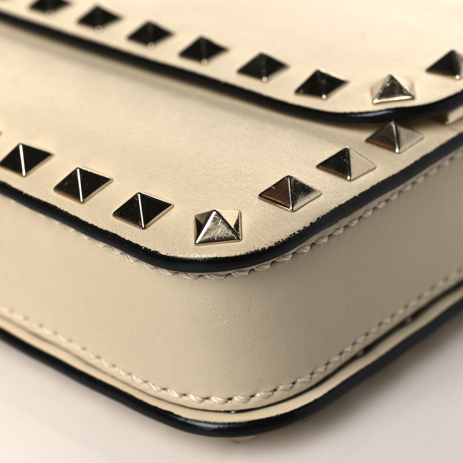 Valentino Garavani Vitello Rockstud Flap Crossbody Bag Light Ivory 8 of 8