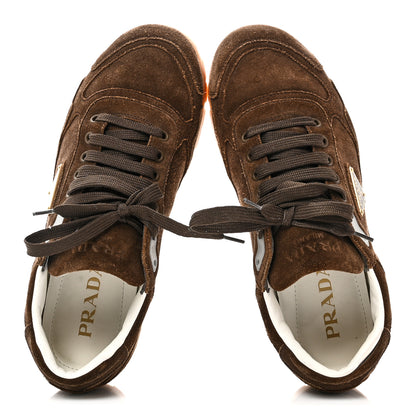 Prada Scamosciato Suede Triangle Mens Trail Sneakers 7 Moro 2 of 10