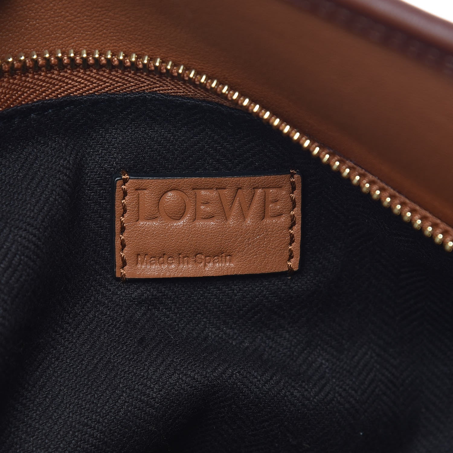 Loewe Calfskin Laced Puzzle Bag Tan 6 of 9