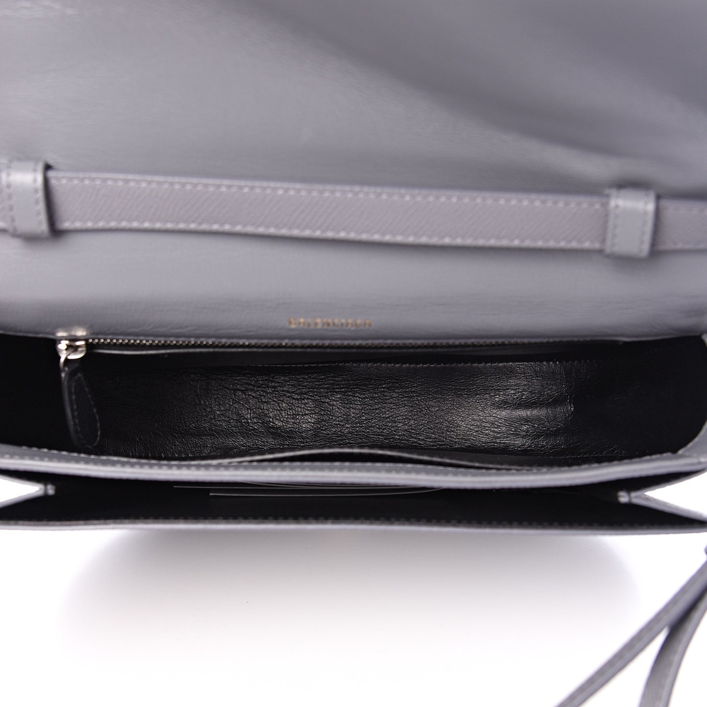 Signature Grained Calfskin Logo S Ville Day Bag Gris Perle Fonce White