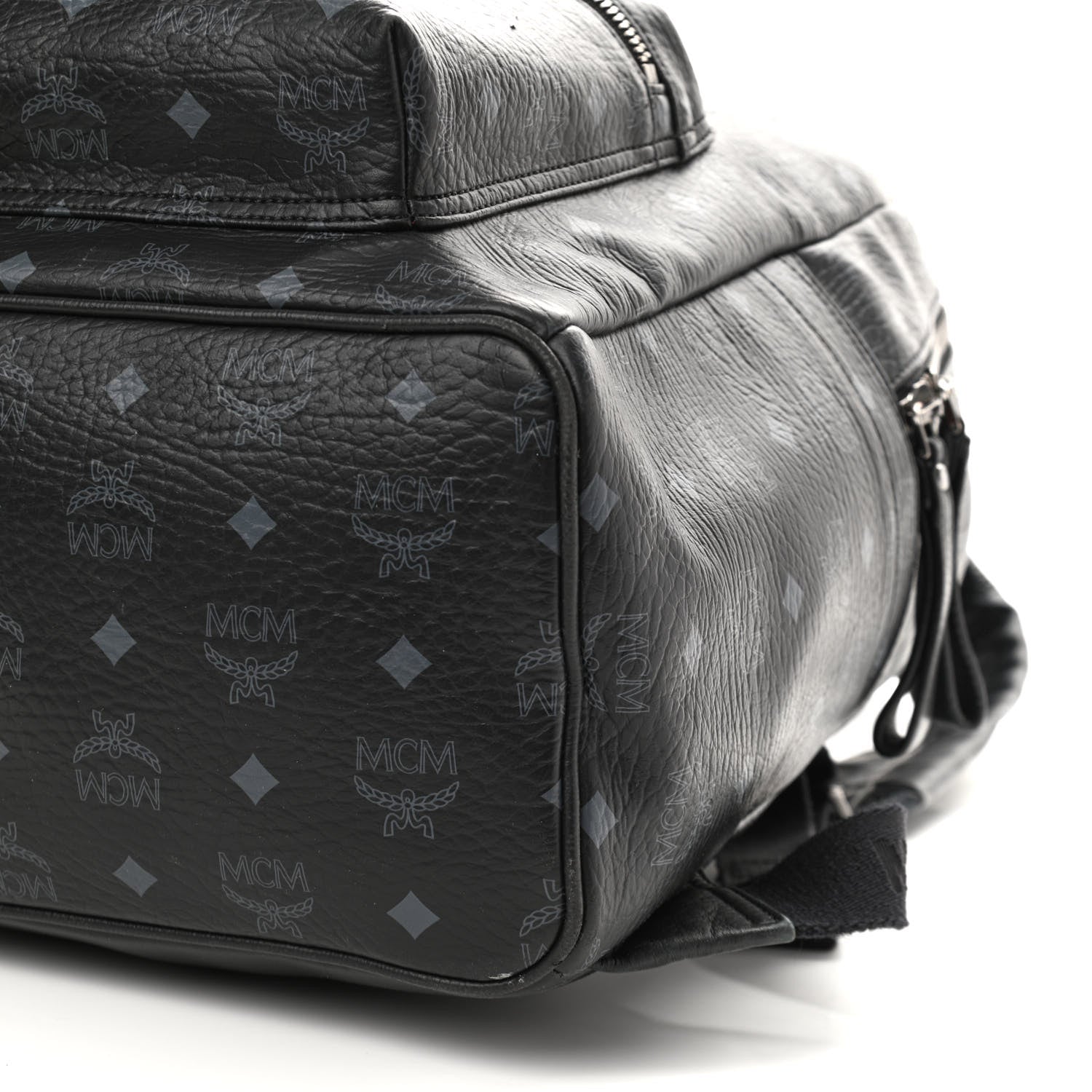 MCM Visetos Medium Sprinkle Stud Stark Backpack Black 9 of 11