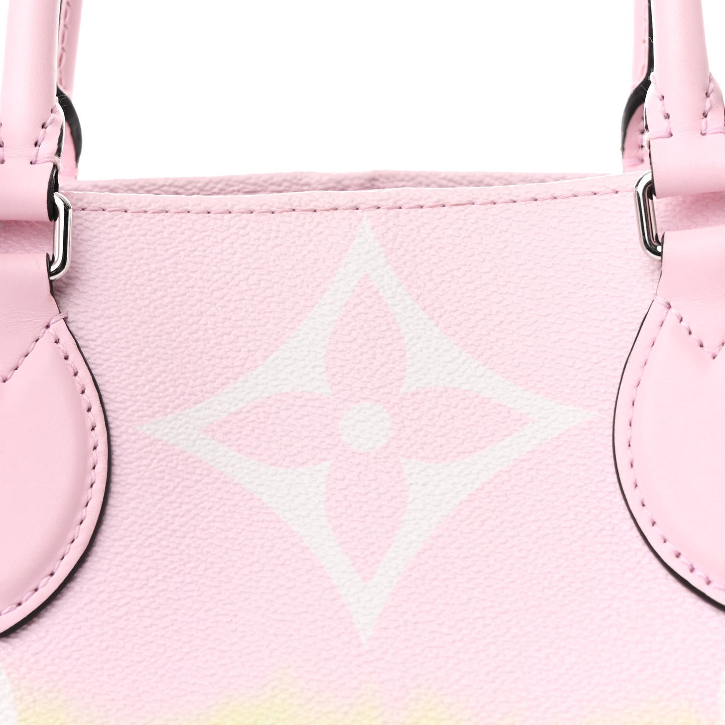 Monogram Escale Onthego GM Pastel