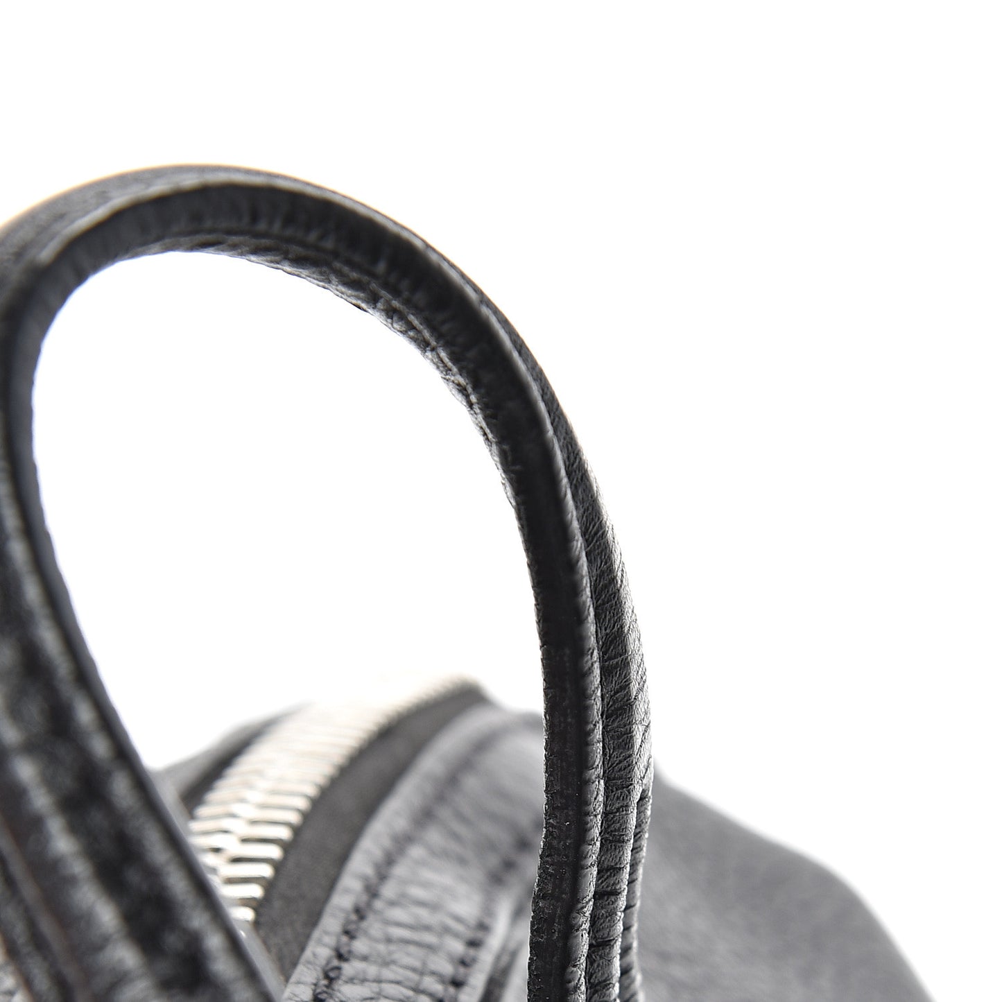 Waxed Calfskin Micro Nightingale Black