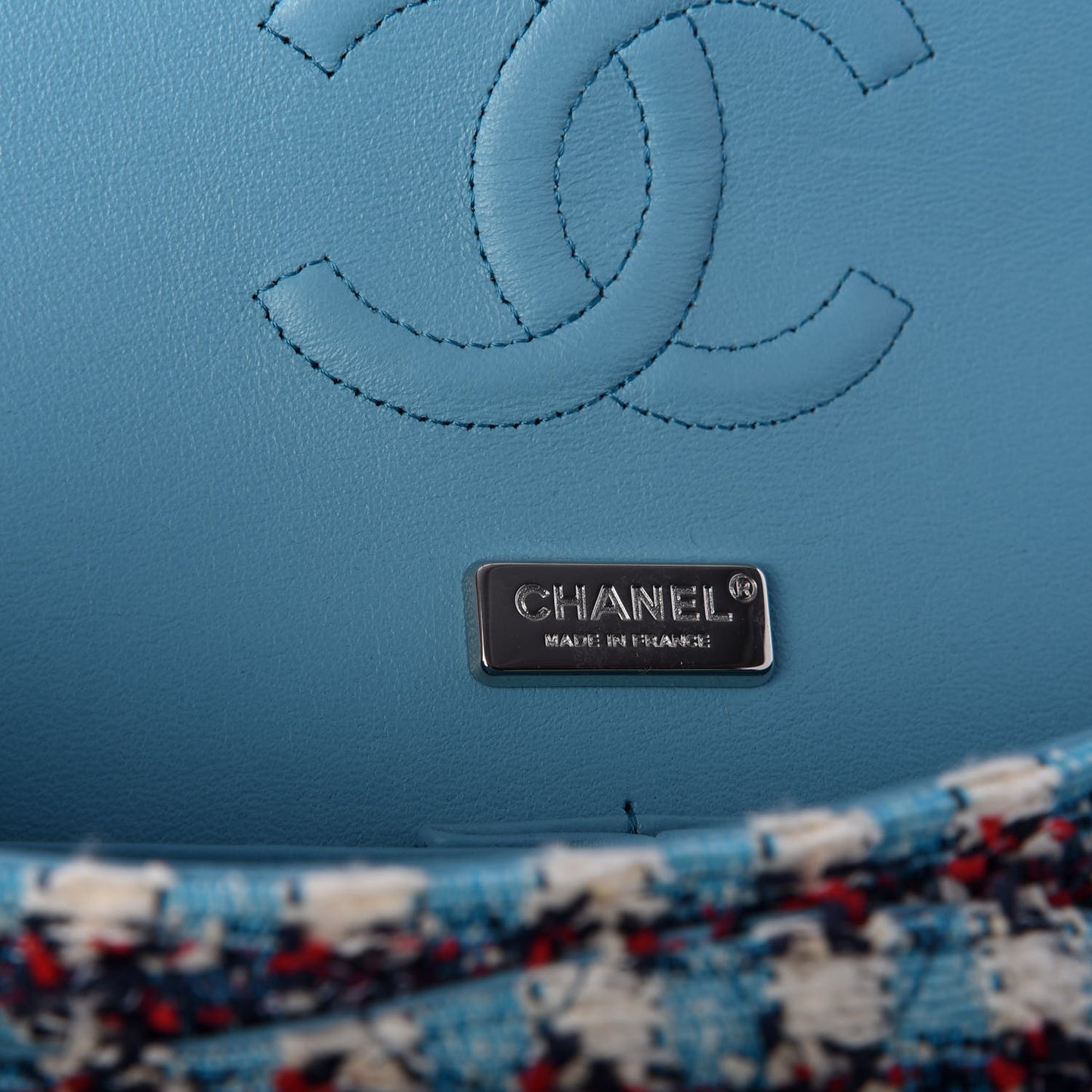 Tweed Medium Double Flap White Blue Navy Red