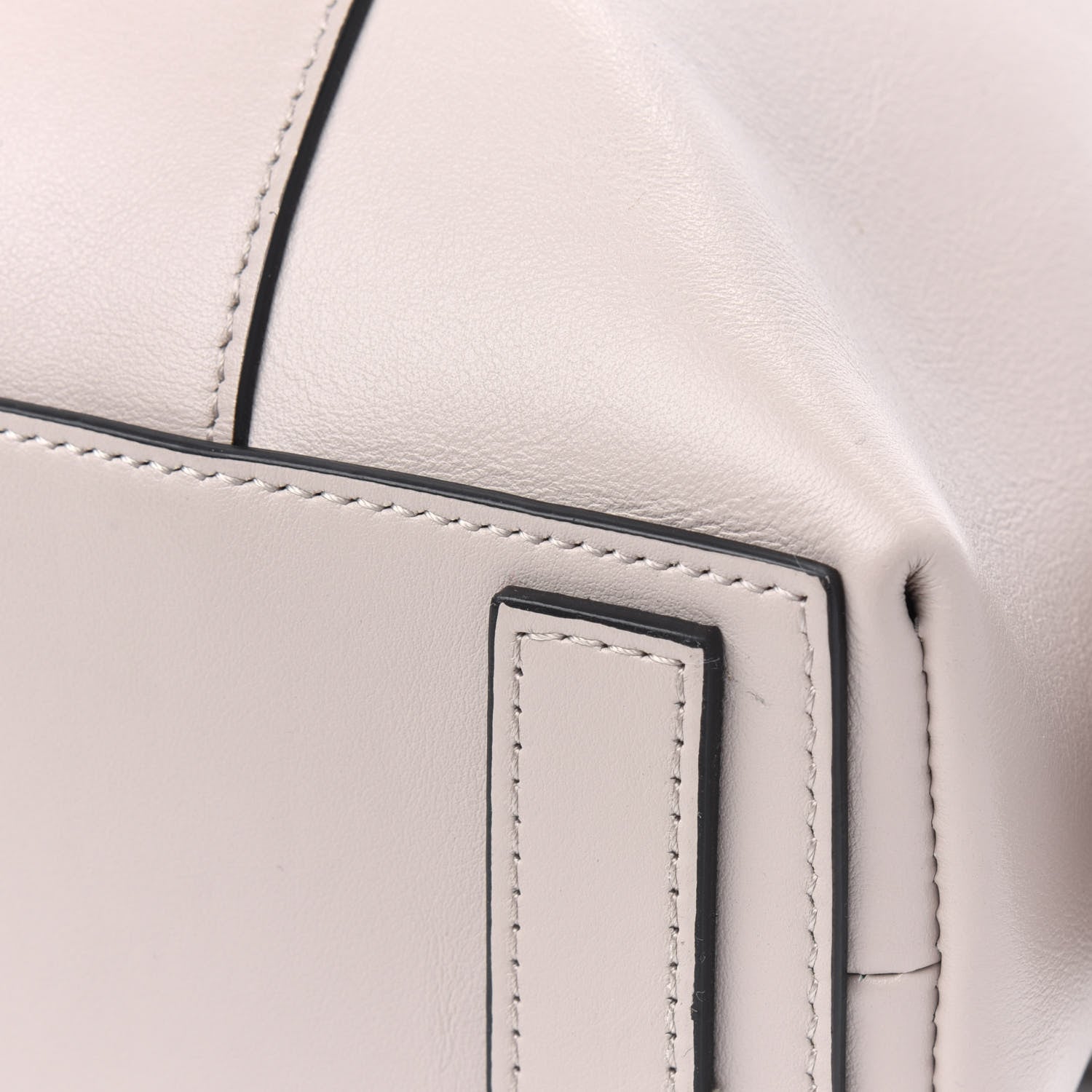 Givenchy Smooth Calfskin Medium Soft Antigona Dune 9 of 14