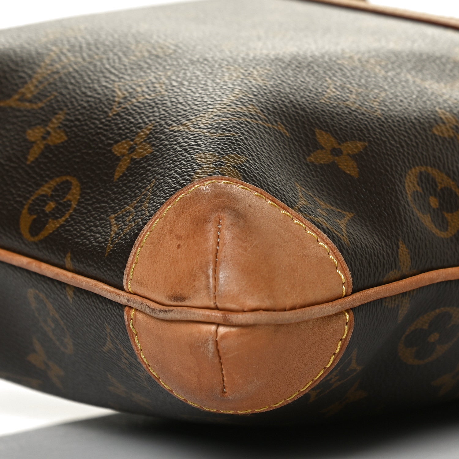 Louis Vuitton Monogram Sac Coussin GM 9 of 13