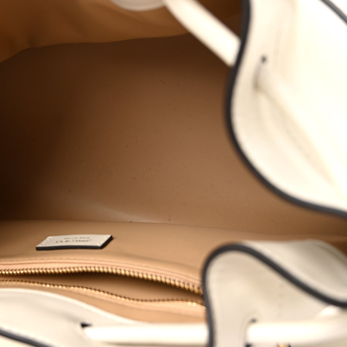 Smooth Shiny Calfskin Medium Cinch M Bucket Bag Latte