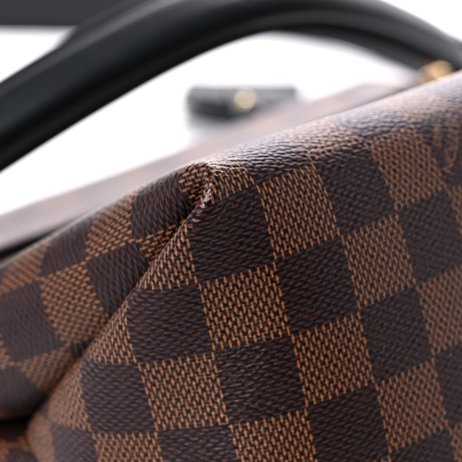 Louis Vuitton Damier Ebene Beaubourg MM 10 of 12