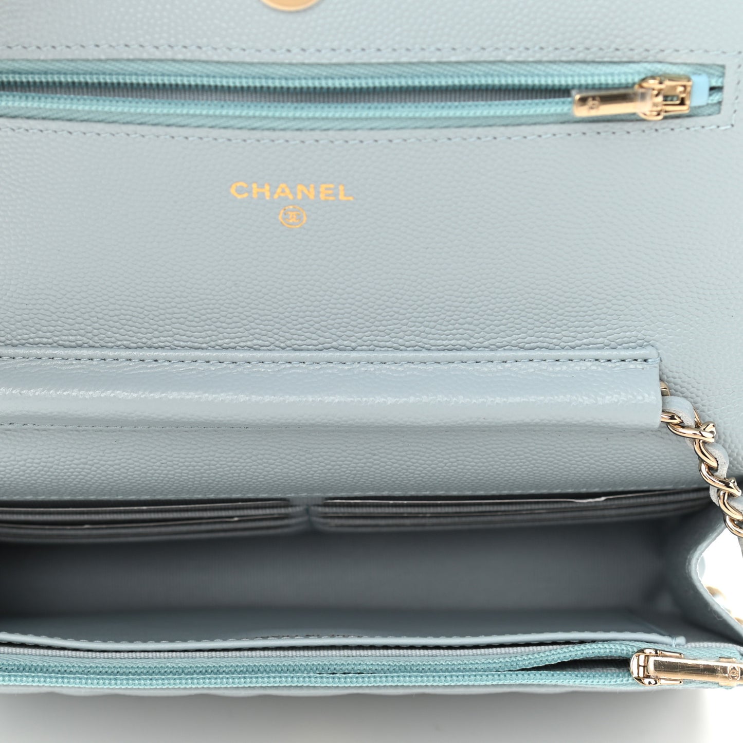 Caviar Quilted Wallet On Chain WOC Light Blue