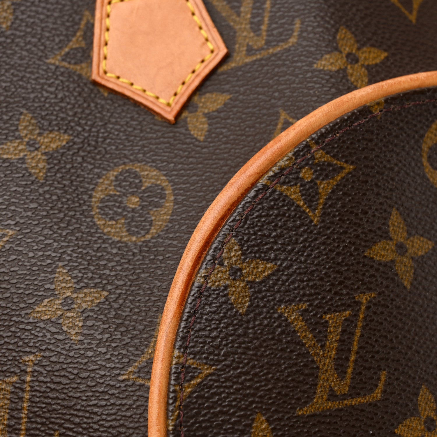 Louis Vuitton Monogram Ellipse MM 25 of 26