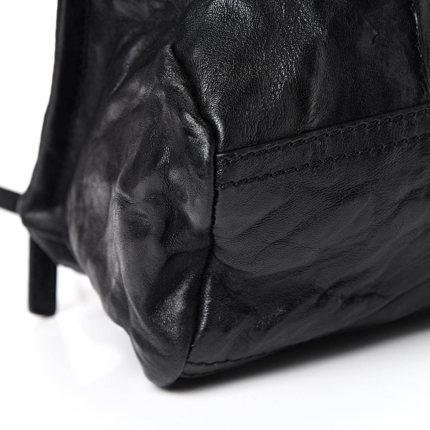 Tumbled Sheepskin Mini Pandora Black