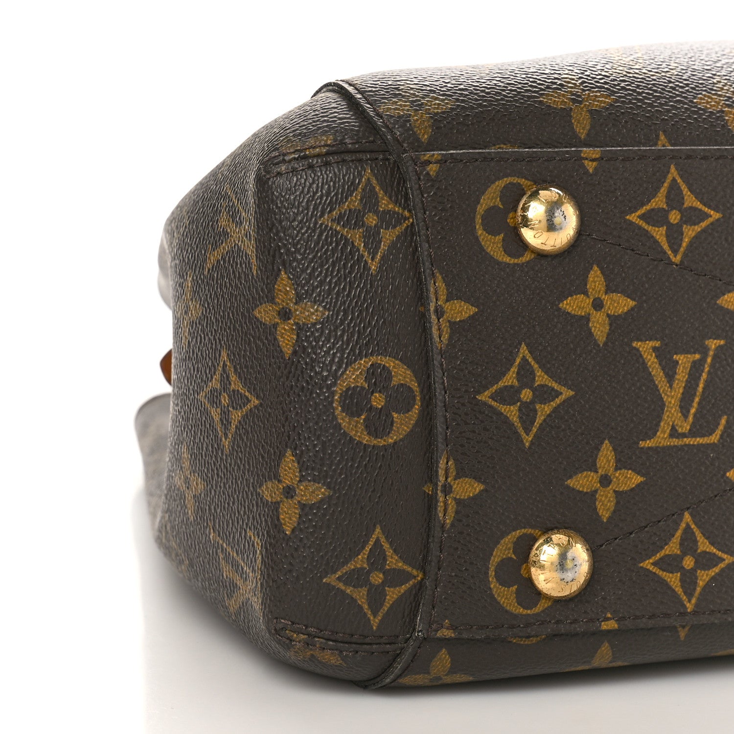 Louis Vuitton Monogram Montaigne MM 8 of 10