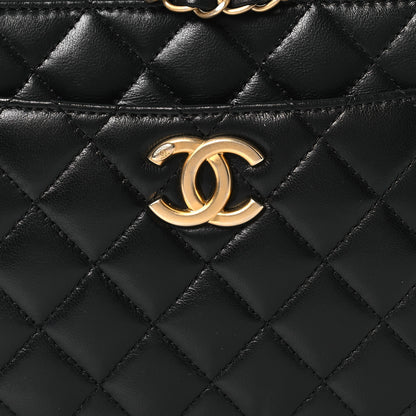 Chanel Shiny Calfskin Quilted Small Pick Me Up Vanity Case Black 8 of 11