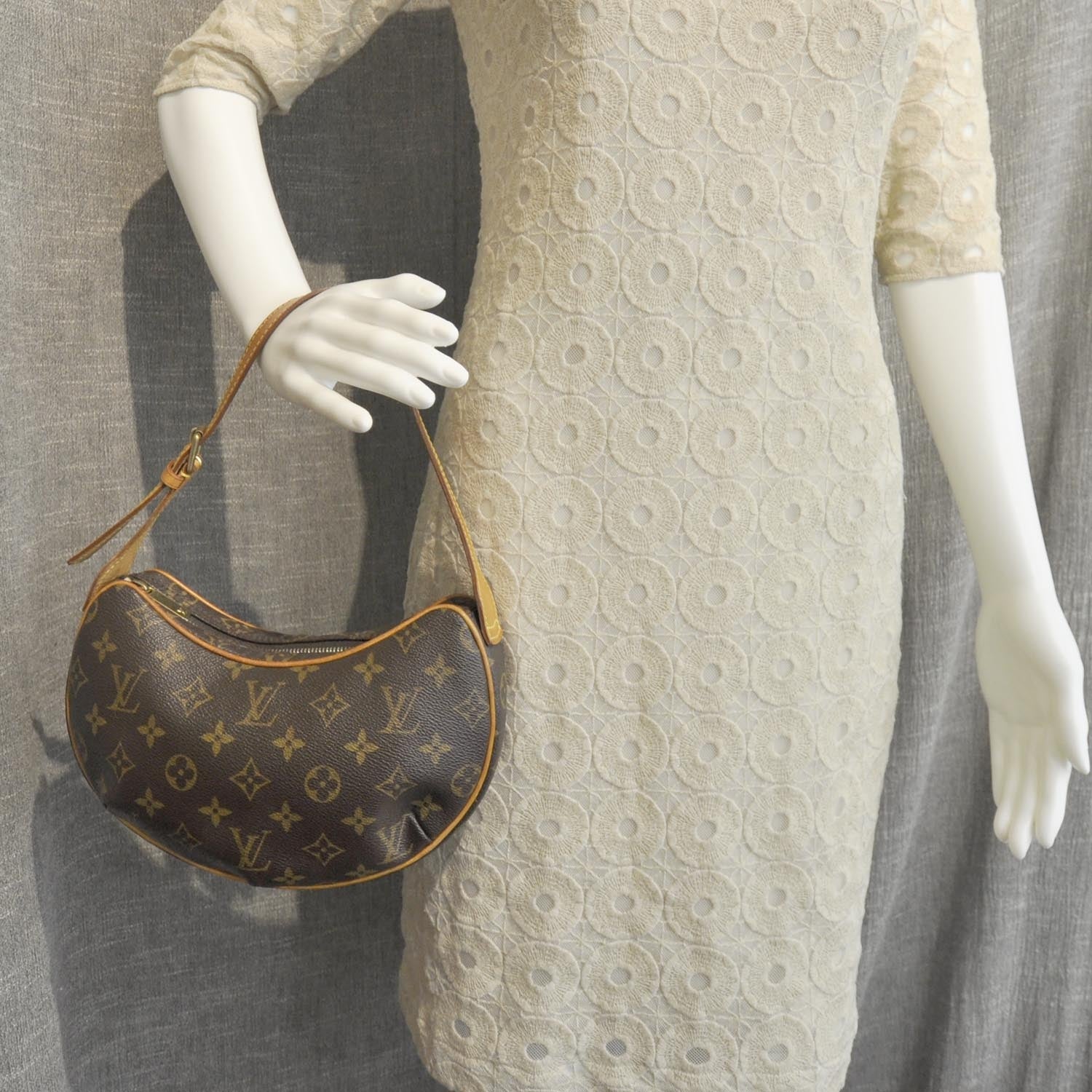 Louis Vuitton Monogram Croissant PM 3 of 9
