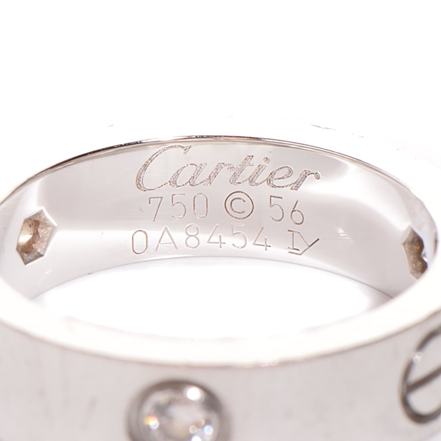 18K White Gold 3 Diamond 5.5mm LOVE Ring 56 7.5