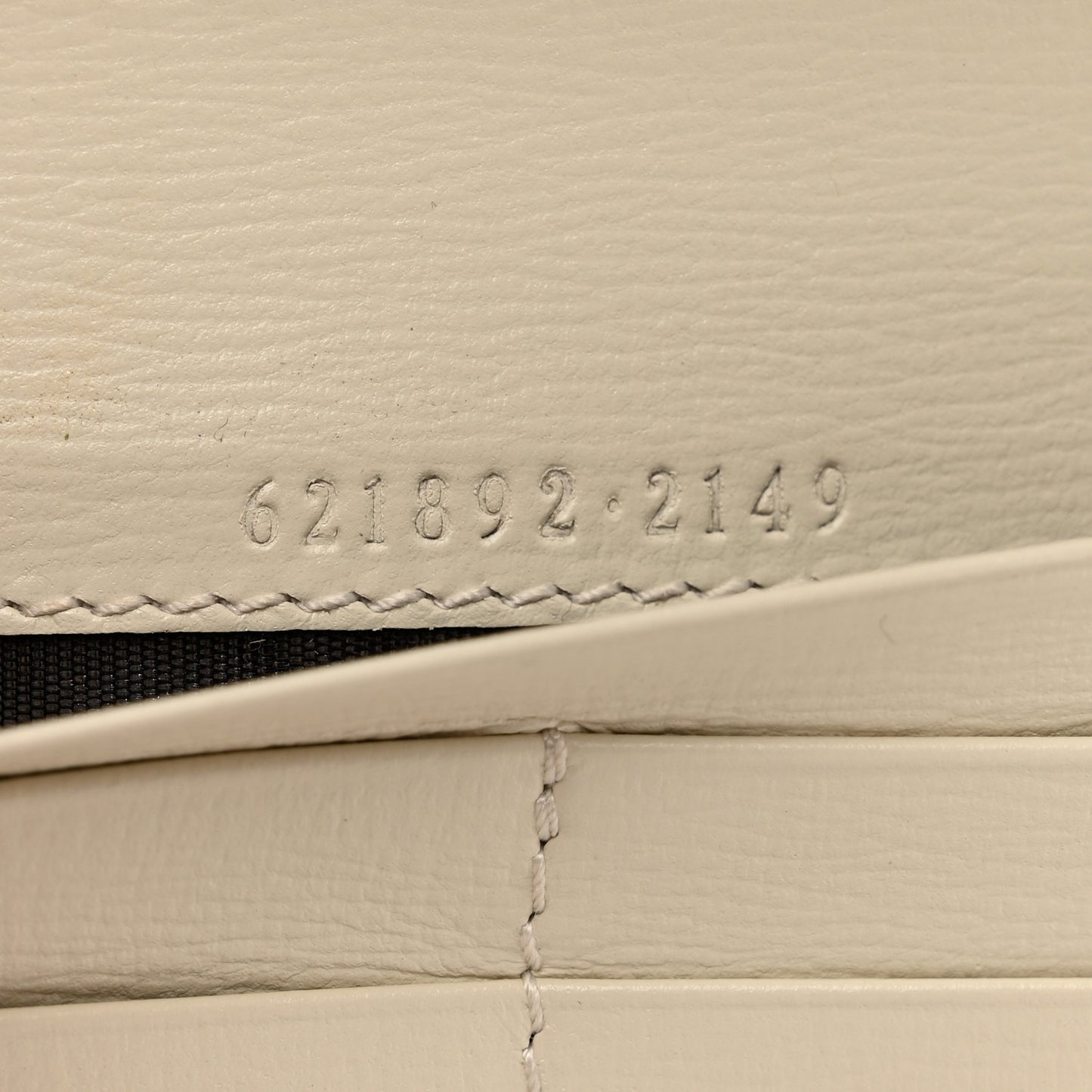 GG Supreme Monogram Azalea Calfskin Horsebit 1955 Wallet On Chain Beige Ebony Mystic White