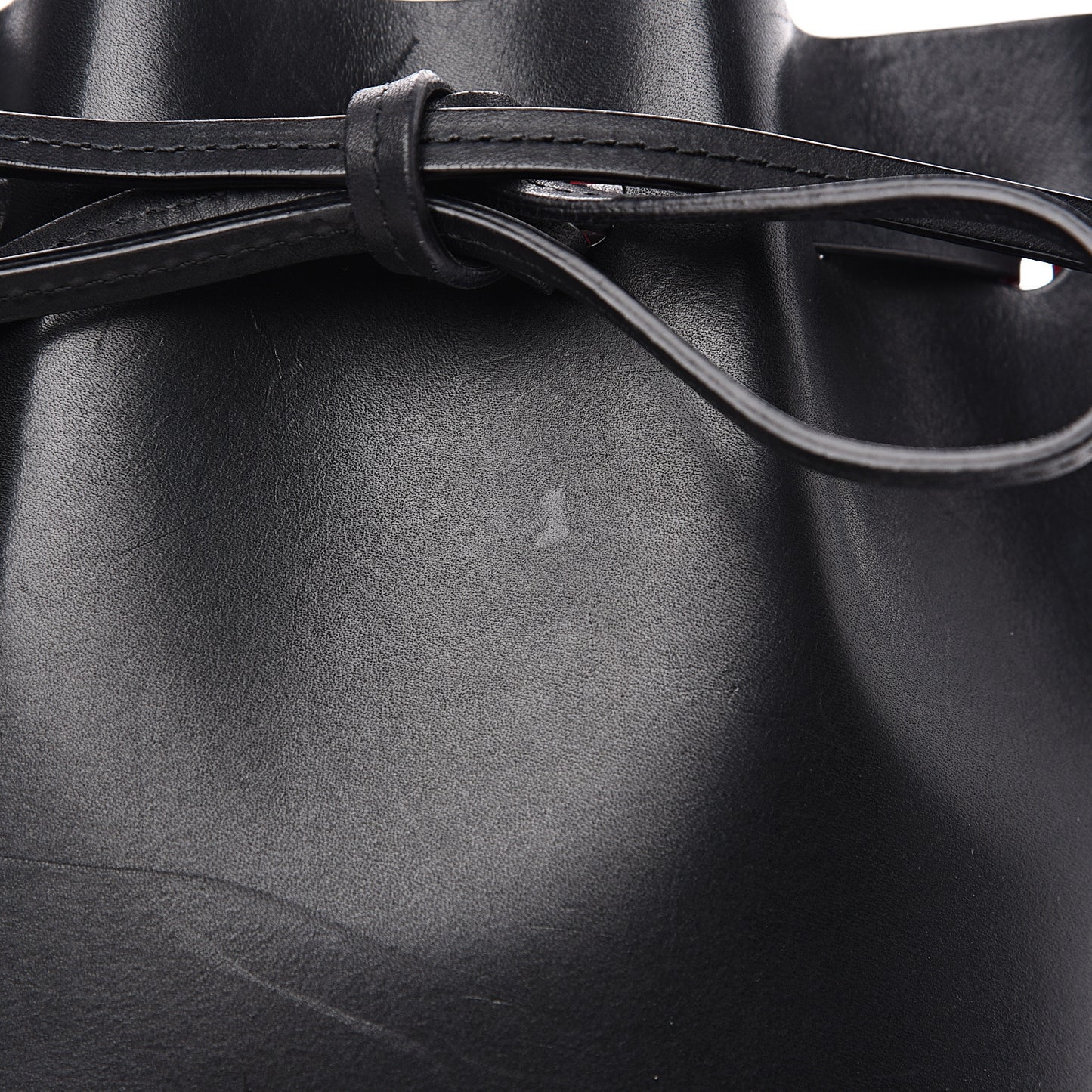 Vegetable Tanned Mini Mini Bucket Bag Black Flamma