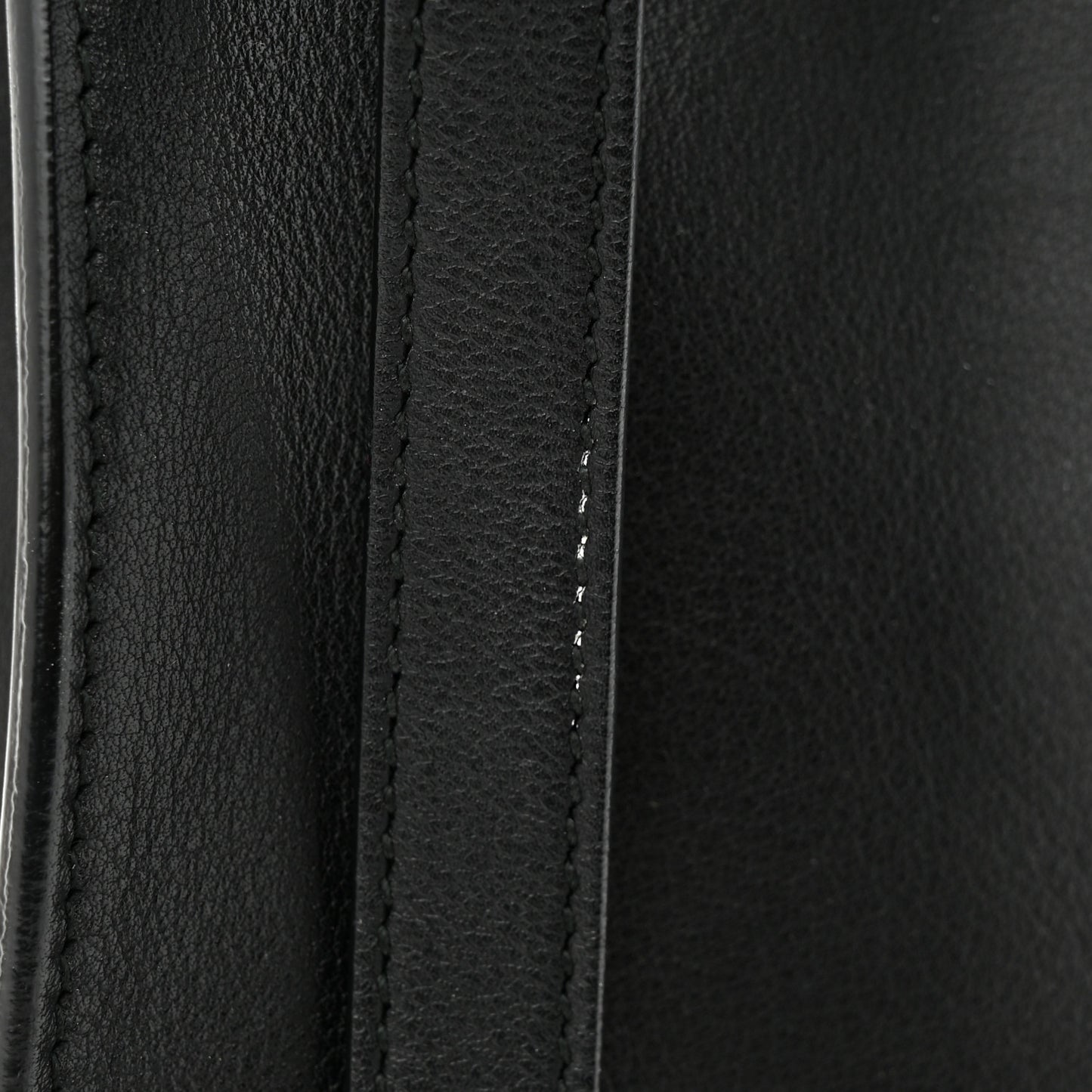 Calfskin Small Classic Y Cabas Black