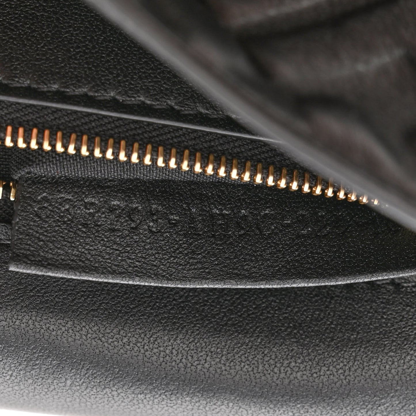 Nappa Small FF Embossed Midi Chain Baguette Black