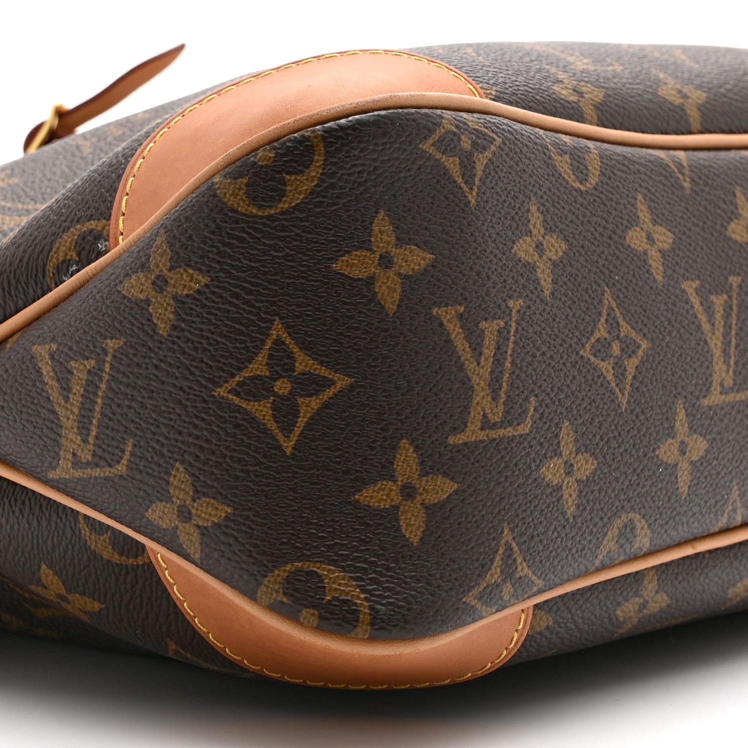 Louis Vuitton Monogram Odeon MM Natural 7 of 8