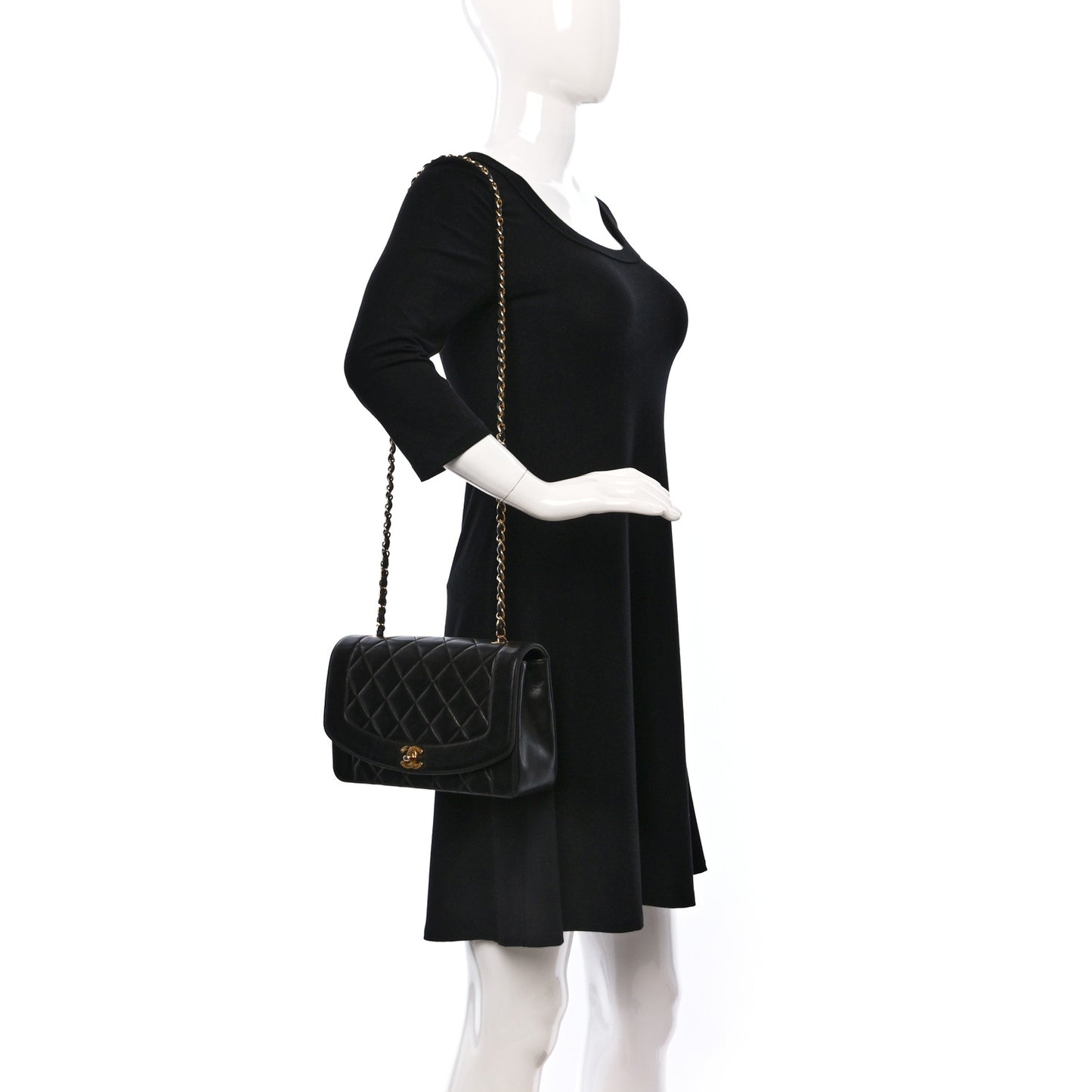 Lambskin Quilted Medium Single Flap Black