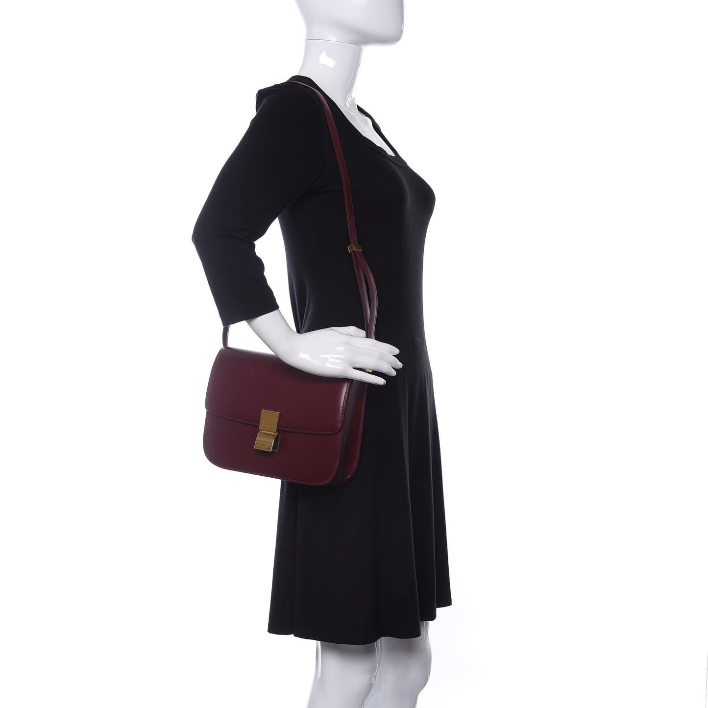 Box Calfskin Medium Classic Box Flap Bag Burgundy