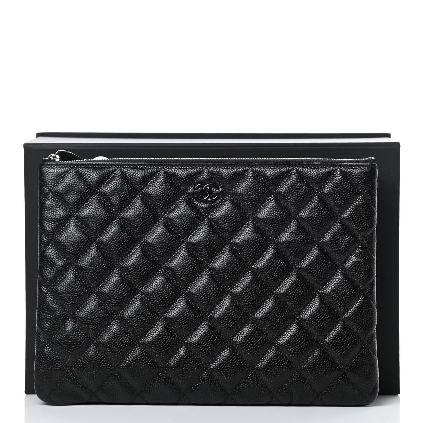 Caviar Quilted Medium Cosmetic Case So Black