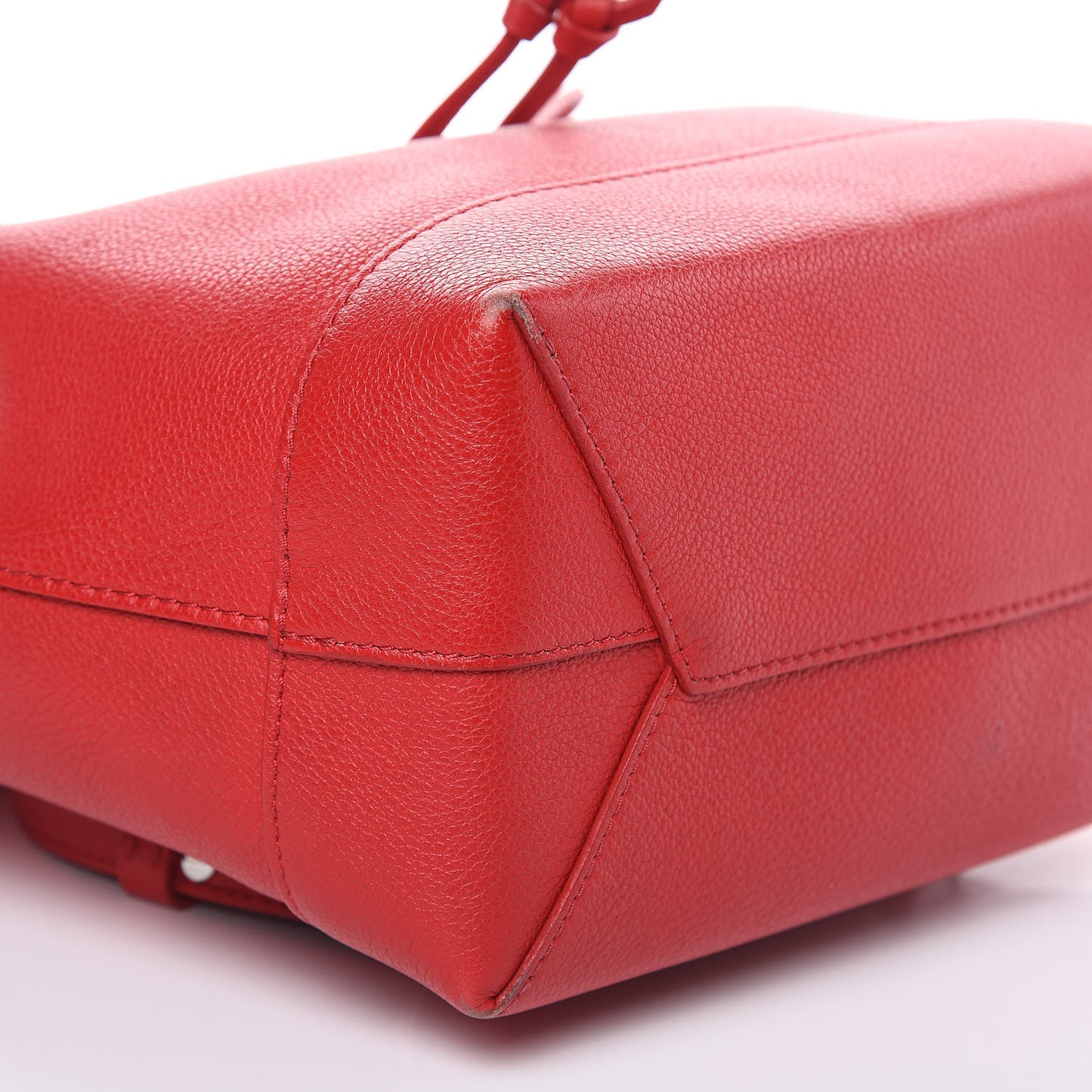 Soft Calfskin Lockme Backpack Rubis